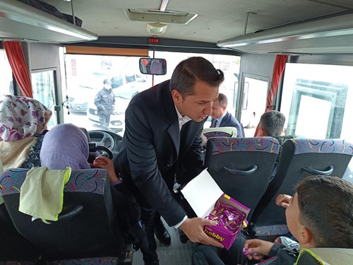 Kaymakamımız Sn. Mustafa KARTAL, İlçemizde faaliyet yürüten okul servislerinin denetimini gerçekleştirdi.
